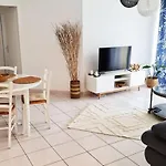 63 M2, Confort, Climatise.