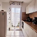 63 M2, Confort, Climatise. Apartment