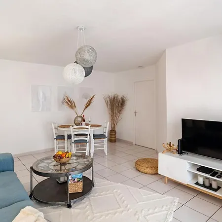 63 M2, Confort, Climatise. Apartment